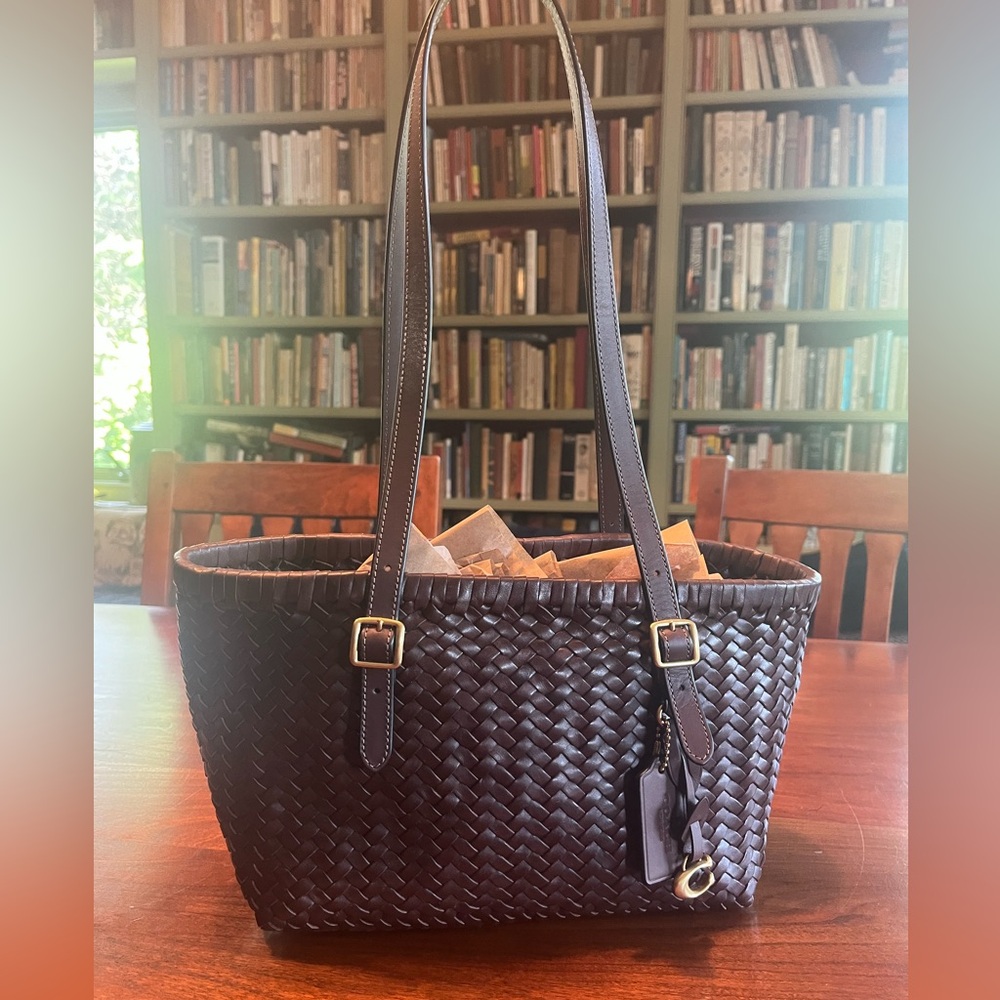 Coach Woven Swing Tote-Maple